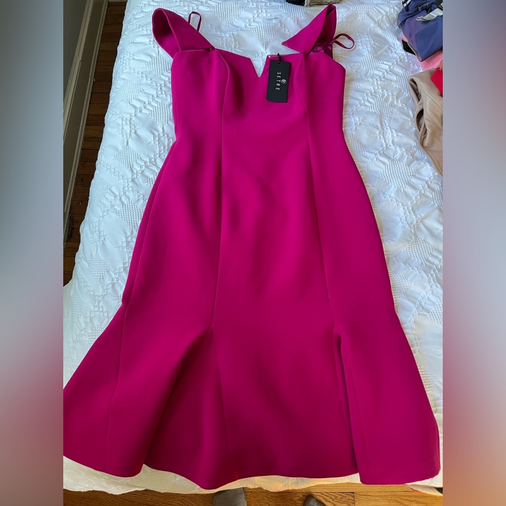 Brand new beautiful dark pink dress - perfect for wedding season!